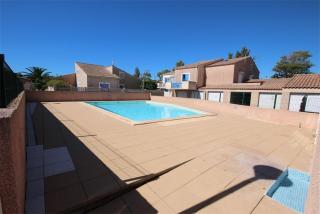 Belle villa d'angle, 6 couchages, cuisine climatisée, 3 chambres terrasse ombragée parking dans résidence sécurisée avec piscine commune, 400 m de la mer, LROND24 - Portiragnes - 2
