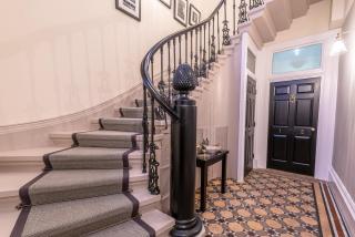 Newly Converted Apartment Rowntree House Shambles - York - 0