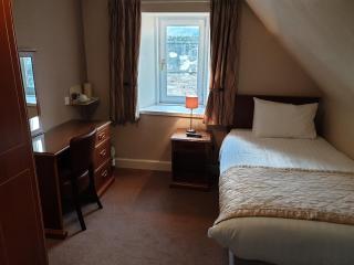 Commercial Hotel - Alness - 3