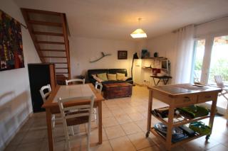 Belle villa climatisée 3 chambres, véranda, terrasse arborée dans résidence sécurisée avec piscine commune 800m de la mer WIFI Un vrai Havre de Paix LRCS98 - Portiragnes - 2