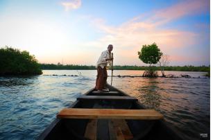 Mundro Green Land Heritage Villa by VOYE HOMES - Munroe Island - 4