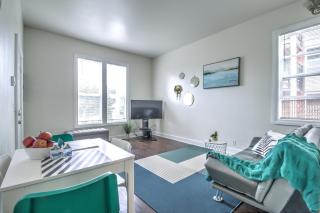 Hosteeva Capitol Hill 2BR Apt - 7 Walking Distance to Dining - Seattle - 3