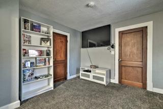 Updated Coastal Home w/Grill, Blocks to Beach - 5