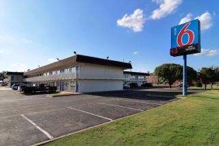 Motel 6-Lubbock, TX - Lubbock - 6