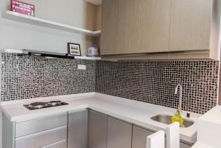 Best Price 2BR Apartment at Brooklyn Alam Sutera By Travelio - 6