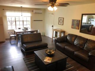 Lydias Loft - Ingram - 7