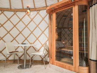 Island Yurt - Beckford - 8