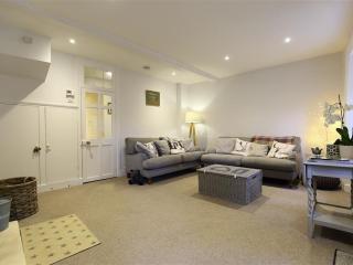 Hare House - Chipping Norton - 5