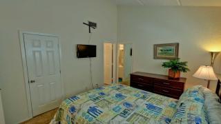 MORNINGBREEZE 1302 condo - 1