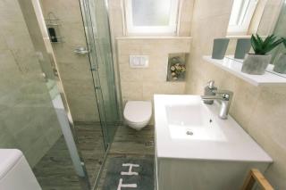 Lodge JoMi - 4