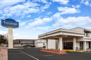 Travelodge by Wyndham Colorado Springs Airport - Peterson SFB - 6