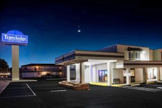Travelodge by Wyndham Colorado Springs Airport - Peterson SFB - 0