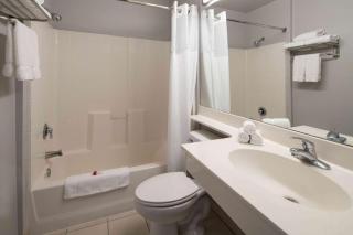 Baymont by Wyndham Las Vegas South Strip - Las Vegas - 2