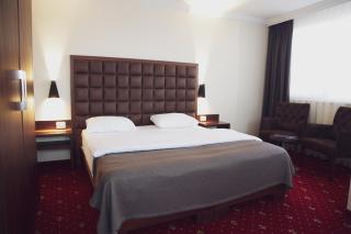 City Hotel - Prizren - 4