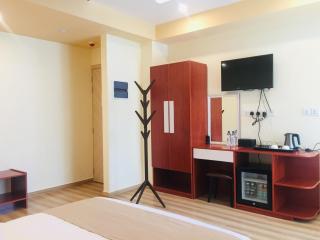 Rosemary Boutique - 2