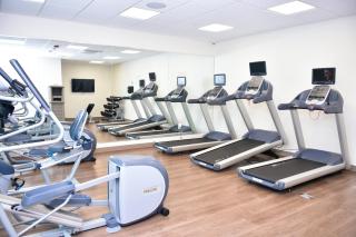 Holiday Inn Express & Suites - Bensenville - O'Hare by IHG - 1