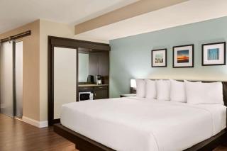 Wyndham Newport Hotel - Middletown - 3