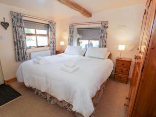 The Byre - Llandyfrydog - 5