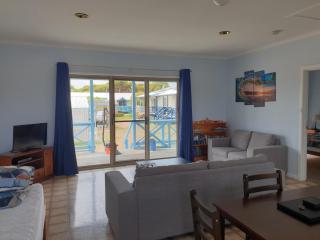 Marion Bay Holiday Villas - Marion Bay - 1