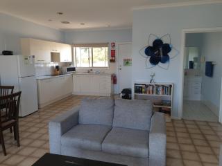 Marion Bay Holiday Villas - Marion Bay - 5