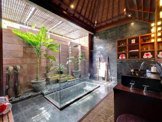 Majapahit Beach Villas by Nakula - Ketewel - 2