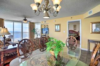Oceanfront Corner Condo in North Myrtle Beach! - Myrtle Beach - 2