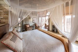 Impodimo Game Lodge - Madikwe Game Reserve - 2
