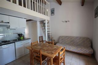 Belle villa d'angle, cuisine séjour climatisé, 5 couchages, belle terrasse ombragée, parking dans résidence sécurisée piscine commune à 400m de la mer LRJP23 - Portiragnes - 6