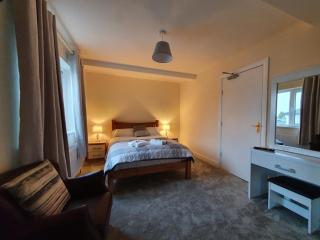 The Bowers Bar & Restaurant - Ballinrobe - 2