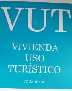 Ático con terraza en la Jota - 9