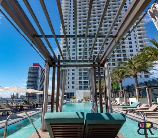 HYDE Beach House Apartments - Hollywood - 4