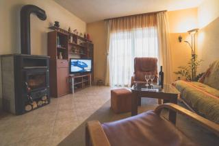 Family House Nino - Kastel Stari - 8