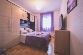 Family House Nino - Kastel Stari - 6