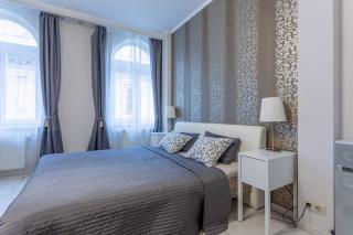 Goldcentral Apartment Grand Boulevard - Budapest - 9