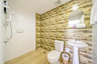 Naiyang Place - Phuket Airport - Nai Yang Beach - 1