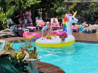 MALI Boutique Lodge & Tube 'n Axe Budget Accommodation - 2