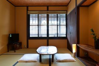 Itsukushimahigashimonzen Kikugawa - 9