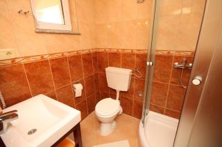 Apartments with parking space Vinisce, Trogir - 8660 - Vinišće - 6