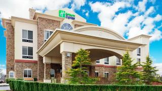 Holiday Inn Express Hotel & Suites East End by IHG - Riverhead - 0