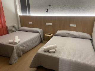 Hostal Uría - Salamanca - 7