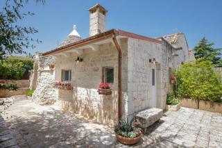 TD Dimora di Genna Trulletto with Lush Garden Pool - Castellana Grotte - 5