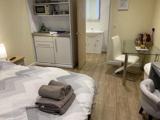 Southernwood - Garden Lodge 11 - Didcot - 2