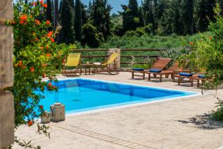 Amorosa Villas - 2