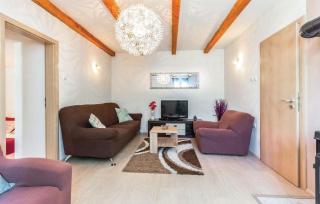 Apartments for families with children Krasica, Rijeka - 18032 - Krasica - 2