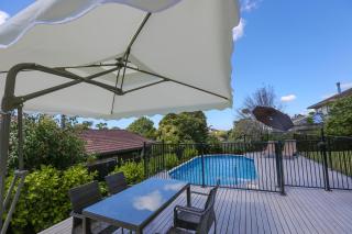 Swimming Pool Holiday Villa - Auckland - 5