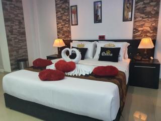 J. I. T HOTEL - Chaltlāng - 8