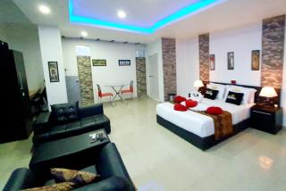 J. I. T HOTEL - Chaltlāng - 7