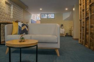 Hotel Montes De La Castellana - Armenia - 5