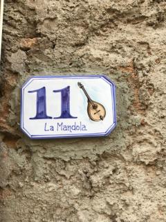 La Mandola - 8