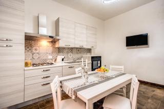 Laura luxury apartment in the center Rome - Roma - 8